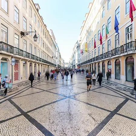 Downtown Traditional By Homing *