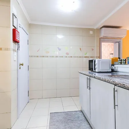 Appartamento Downtown Traditional By Homing